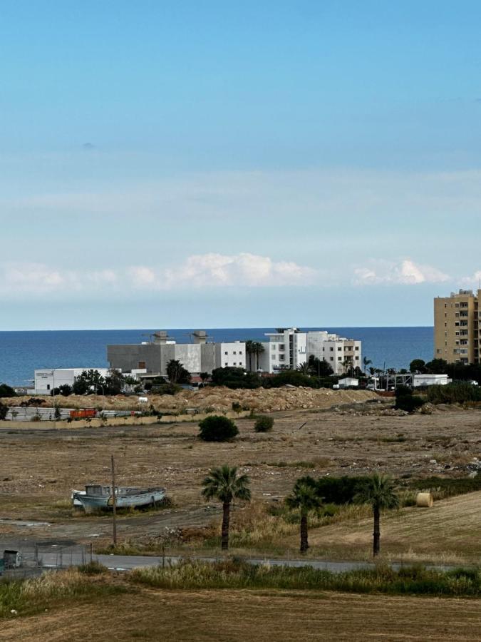 Maestro Sea - View Apartment Larnaca Exterior photo